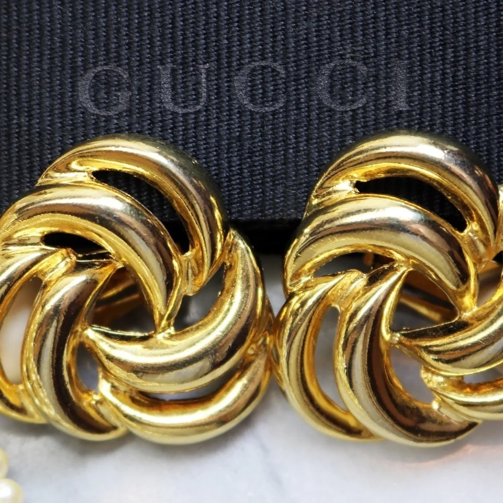⚜️Vintage PAOLO Gucci Celtic Swirl Clip On Earrings